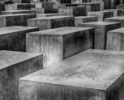 Grote betontegels: duurzaam en stijlvol voor iedere tuin